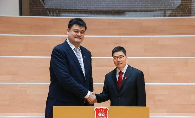 瑞士造点前疑似越位未给划线图，FIFA称为技术故障且并不越位